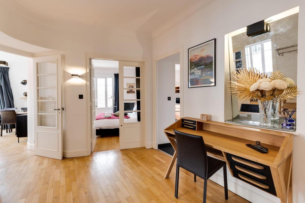 Le Panoramique - 75 Sq M Apartment With Balcony In The Heart Of آنسي المظهر الخارجي الصورة